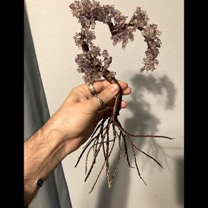 Handmade twisted heart wire gemstone